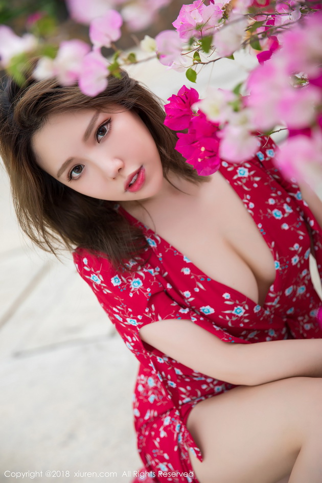[XIUREN������] 2018.12.24 NO.1284 �ƘSȻ[51+1P166M]